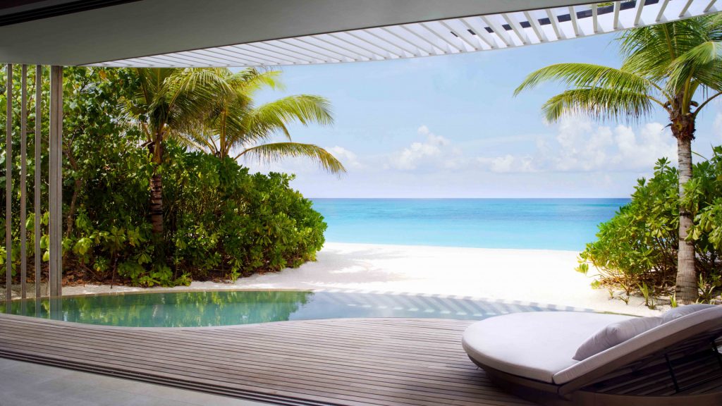 The Ritz Carlton Maldives, Fari Islands Beach Front Villa Deck