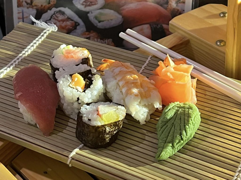Sushi Tại Kani