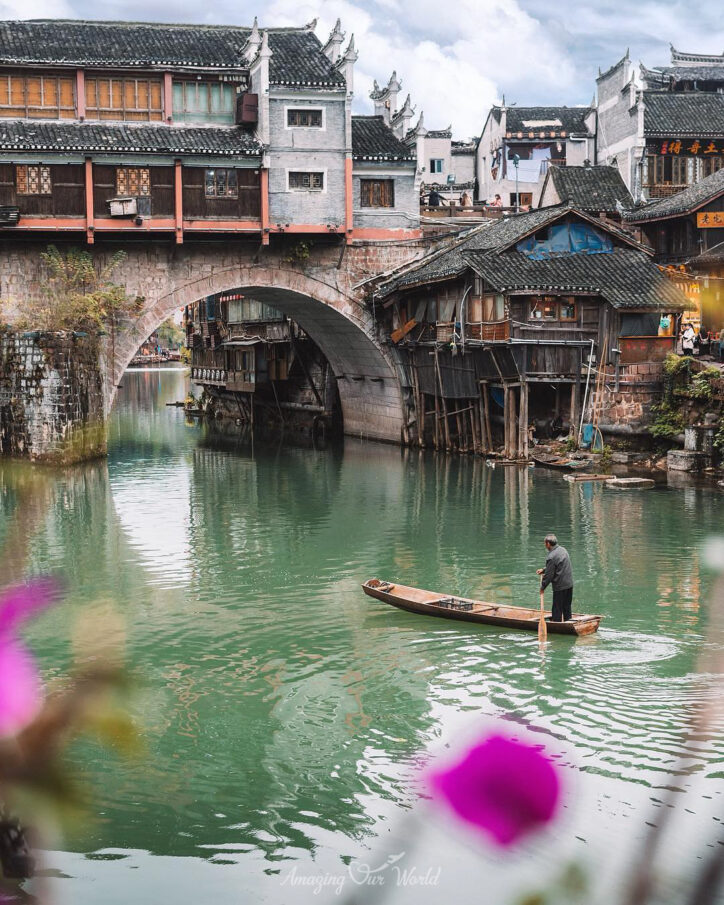 TOUR PHƯỢNG HOÀNG CỔ TRẤN - ĐỆ NHẤT MIÊU TRẠI TRƯƠNG GIA GIỚI - THIÊN MÔN SƠN - HỒ BẢO PHONG 5N4D